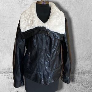 a.n.a Faux Leather & Faux Fur Black Moto Jacket Sz L
